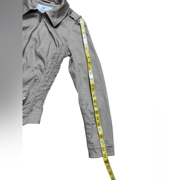 Guess brown Utility Jacket with Collared Neckline and Fitted Silhouette - Picture 16 of 16